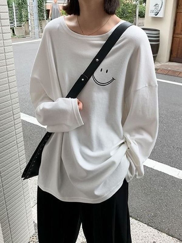 【ootd-style】大人気 アイテム登場 プルオーバー ゆったり 体型カバー エガオ  Tシャツ