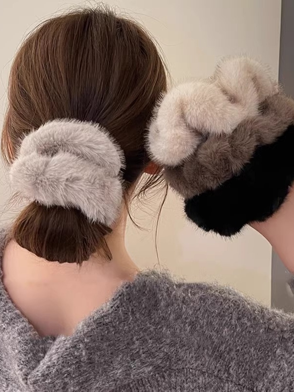 無地 モフモフ レトロ スウィート シンプル 定番 ファーボール ヘアアクセサリー